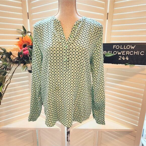 Joie Jira Silk Blouse Green Blue White Geometric Size Small - Picture 2 of 8